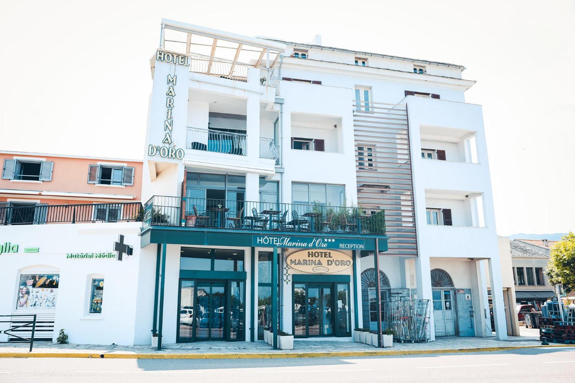 Marina D'Oro Hotel มาชินาจิโอ ภายนอก รูปภาพ