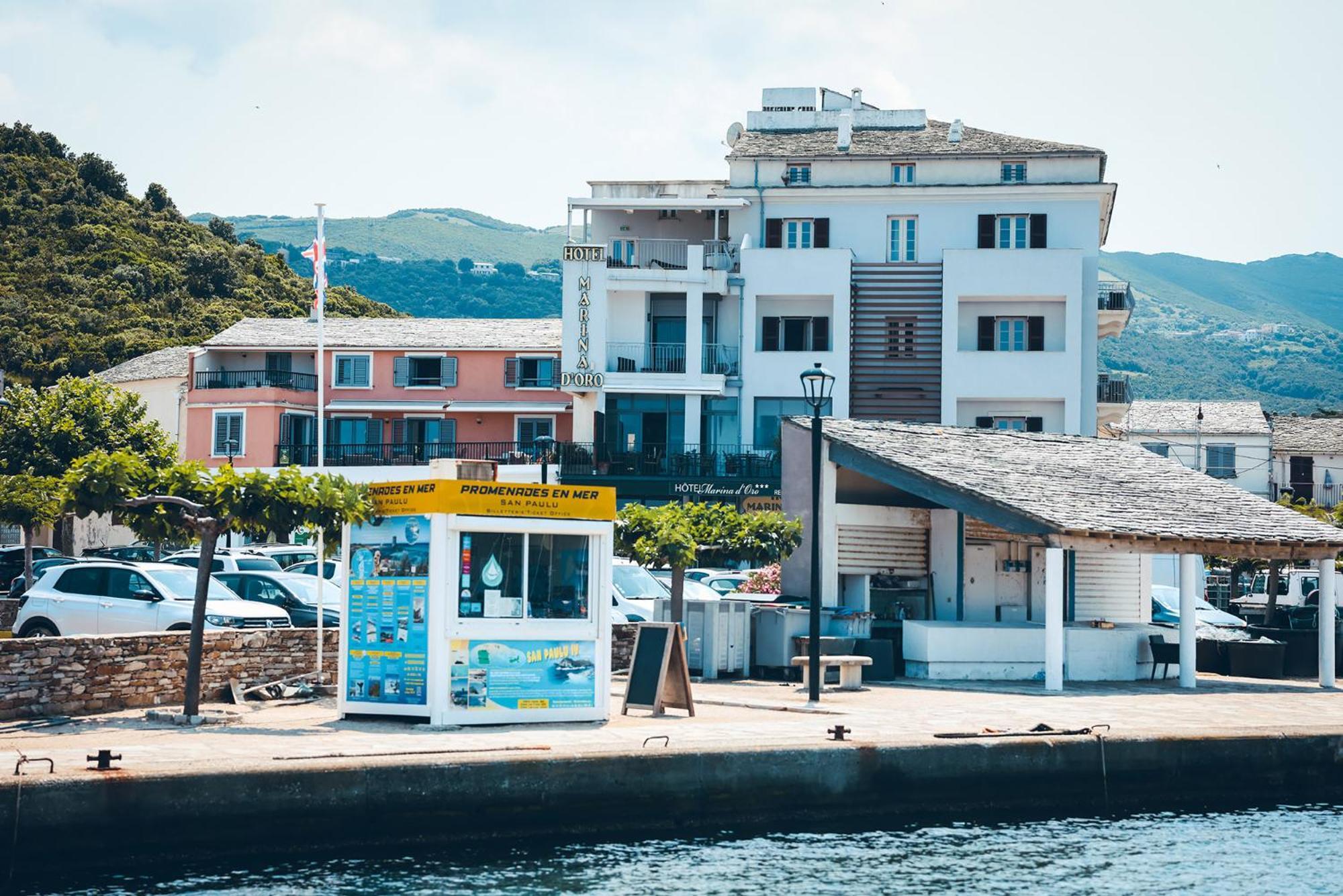 Marina D'Oro Hotel มาชินาจิโอ ภายนอก รูปภาพ