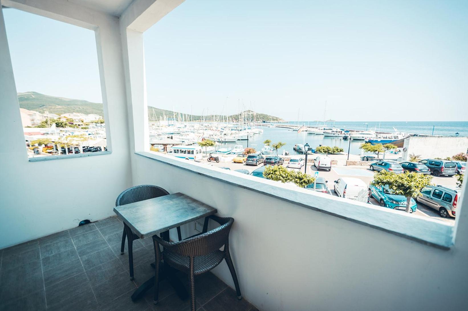 Marina D'Oro Hotel มาชินาจิโอ ภายนอก รูปภาพ